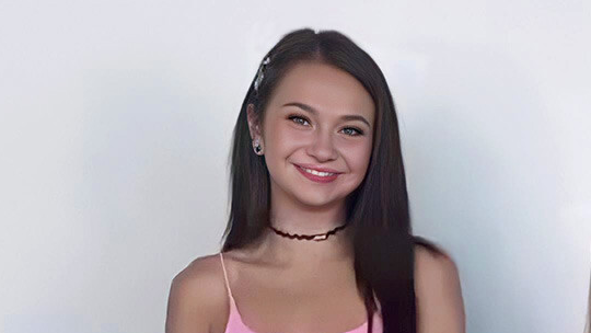 Mia Kay