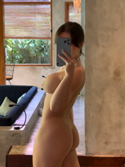 0h8oxqqxoevubujym63c1_source.mp4