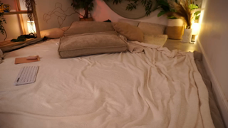 scarletshadow_Chaturbate_20260504_003738.mp4