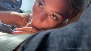 5f56e53cee7386935818f_source.mp4