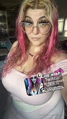 1263650726_come-help-me-get-to-affiliate-guys-watch-the-gamer-anguish_0.mp4