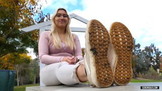 Videos Page 9 ScreenSoles-03.mp4