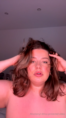 936874645_a-little-messy-hair_0.mp4