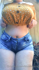173821774_birthday-outfit-birthday-boobies_0.m4v