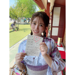 おはあこ️今日はお仕事で沖縄に来てます!修学旅行ぶりの沖縄早起きしたのでねむあこです️浅草寺でおみくじ引いたら_2025-07-13_182052_ako_kimu_5693.jpg
