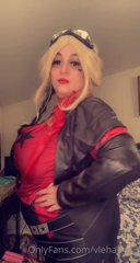 218722652_swipe-for-my-harleys-slow-mo-jumping-tit-bounce_3.mp4