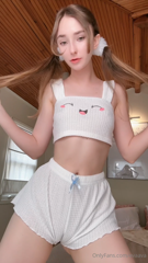 0i0qty98vkgg0lmgw0teu_source.mp4