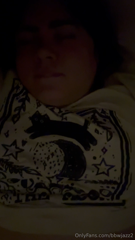 0i8j1xa172nl3qg887kvk_source.mp4