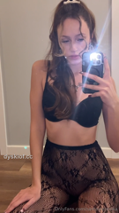 santaweronika vid.mp4