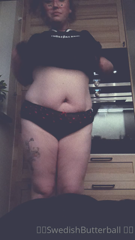 635358287_trying-on-new-panties_1.mp4