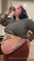 468167794_i-got-horny-and-decided-to-chug-a-lot-3_1.m4v