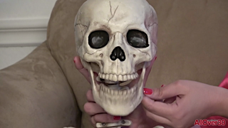 kim004-23280-720.mp4