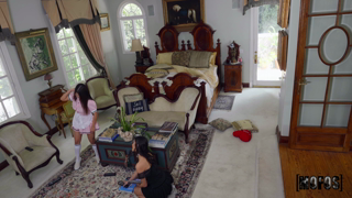 Maids With Dildos - Emily Willis,Tru Kait.mp4