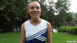 Cheerleader Teen Home Video - Tiffany Bannister.mp4