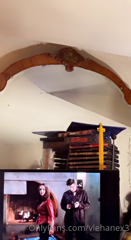437608231_swipe-through-my-room-buffy-clips-for-tits_2.mp4