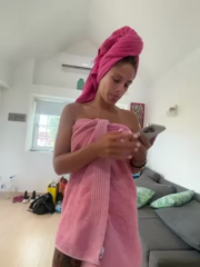 SophieVJ_2026-03-19_14-10-00_662.mp4