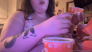 1144856383_still-working-on-editing-another-vid-but-here-s-me-stuffin_3.mp4
