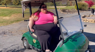 1368924150_supersoft-goes-golfing-i-hope-you-dont-mind-walking-sinc_0.mp4