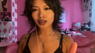 20251012 - ASMR but i don't know what personal space is ｜｜ obsessive hand movements, tracing on your face.mp4
