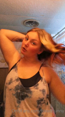 172496084_im-between-stages-of-dying-my-hair-so-im-temporarily-ging_0.m4v