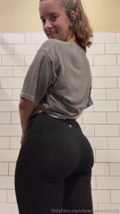0i7emrnn60r3035brv9u8_source.mp4
