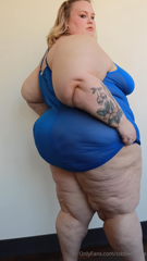 1928894461_shaking-this-big-fat-ass-right-in-your-face_0.mp4