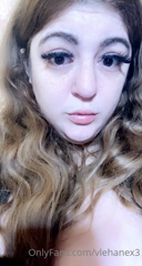 231769447_fixed-my-lashes-from-looking-crazy_0.mp4