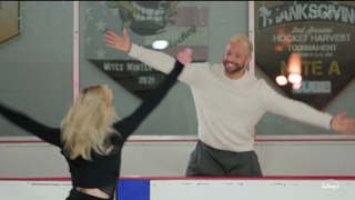 Amber’s rehearsal package from Week 1 of Dancing with the Stars.mp4