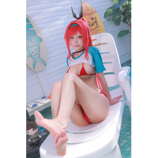 Rapi_Swimsuit_16.jpg