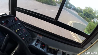 British Hottie on the Bus - Lola Gatsby.mp4