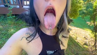 1157785361_drooly-messy-uwu_0.mp4