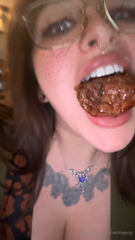 1531080335_yumm-will-probably-have-a-bigger-belly-by-the-end-of-th_0.mp4