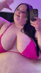 1013402850_happy-monday-who-wants-a-little-video-sent-to-their-inbox_0.mp4