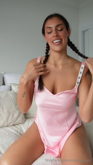 miabaileyyy_thanks-so-much-babe-x-enjoy_source-1aftLZLg.mp4