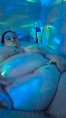 614383588_bath-jiggles_0.m4v