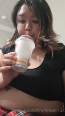 329781241_i-can-t-stop-myself-from-getting-fast-food-this-is-the-sec_1.m4v