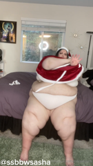 859184128_mrs-claus-has-been-greedy-and-it-shows-check-your-inbox-t_0.mp4