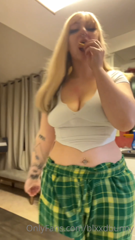 436802696_creampied-and-eating-some-after-sex-snacks-also-caught-som_0.m4v