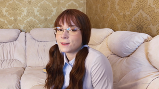 92567297_new-hot-video-schoolgirl-wants-to-fuck_0.mp4
