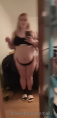 479469764_swipe-for-very-very-little-clothes_2.mp4