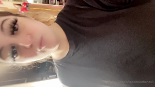 885707377_treadmill-titties_0.mp4