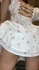 1488780411_this-sexy-alexiaasherrr-loves-fucking-he-pussy-with-a-huge_0.mp4