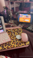 790737099_where-my-office-is-for-the-night-lol_0.mp4