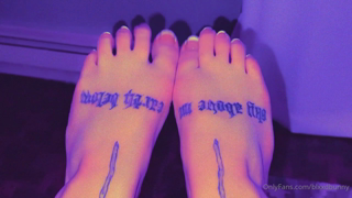 592642805_self-care-is-double-fingering-myself-for-funsies-lol-oh-al_0.m4v