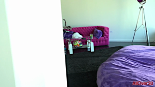 mil004-23455-720.mp4