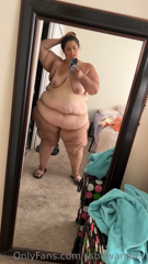 461521726_i-know-you-love-my-curves_0.m4v