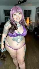 249935554_stream-started-at-01-06-2022-03-52-am-fat-e-girl-belly-stuf_0.mp4