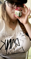 155199135_im-gonna-make-a-wet-tee-dd-shirt-video-cause-i-still-didn_0.mp4