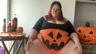 217354852_ham-o-lantern-happy-halloween-to-celebrate-i-got-my_6.m4v