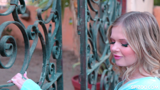 spizoo.22.12.21.coco.lovelock.4k.mp4